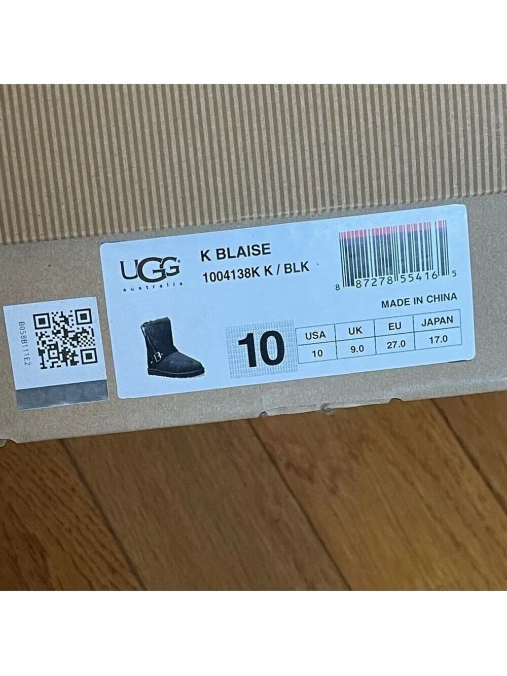 UGG Blaise boys kids black short fur shearling boots zipper & buckle 10 US 27 EU